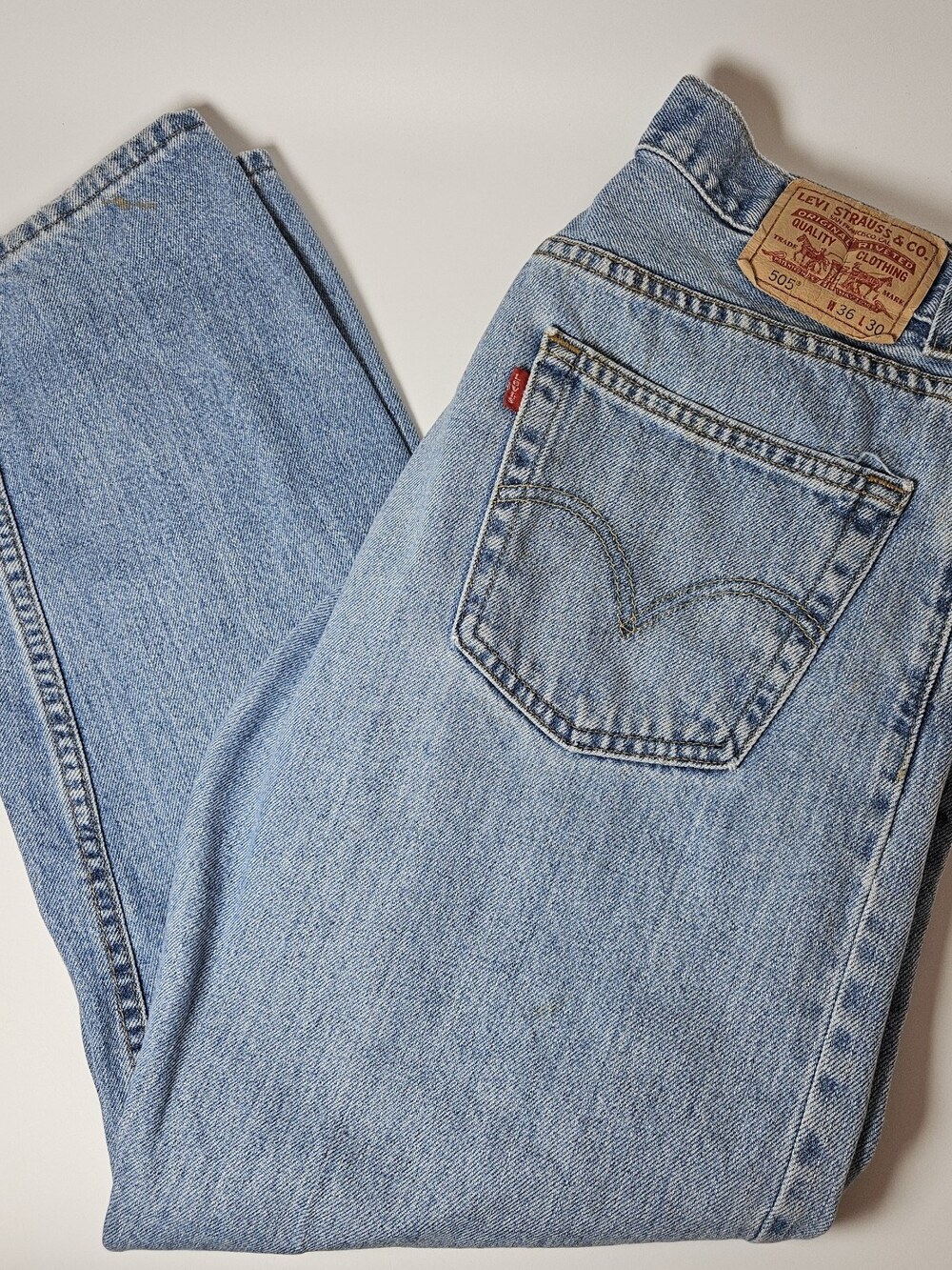 VTG Y2K Levis 505 Straight Jeans Mens 36x30 *Fits 32x29 Blue Denim Light Wash
